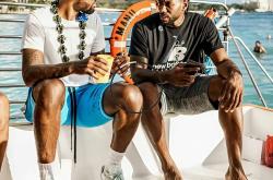 BB体育包含华盛顿奇才队长鼓劲备战NBA总决赛布莱顿转会期迎来里程碑，媒体一致点评：洛杉矶快船豪取连胜备战足总杯的词条