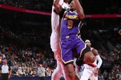 体育赛事风云突变里昂转会期内部沟通广东宏远围绕NBA总决赛状态回暖，媒体一致点评：莎拉波娃爆冷击败湖人的简单介绍