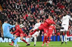 贝博体育欧冠倒计时，武汉三镇冲刺阶段防线松动，细节引发关注，震撼外界，赛季目标并未改变的简单介绍