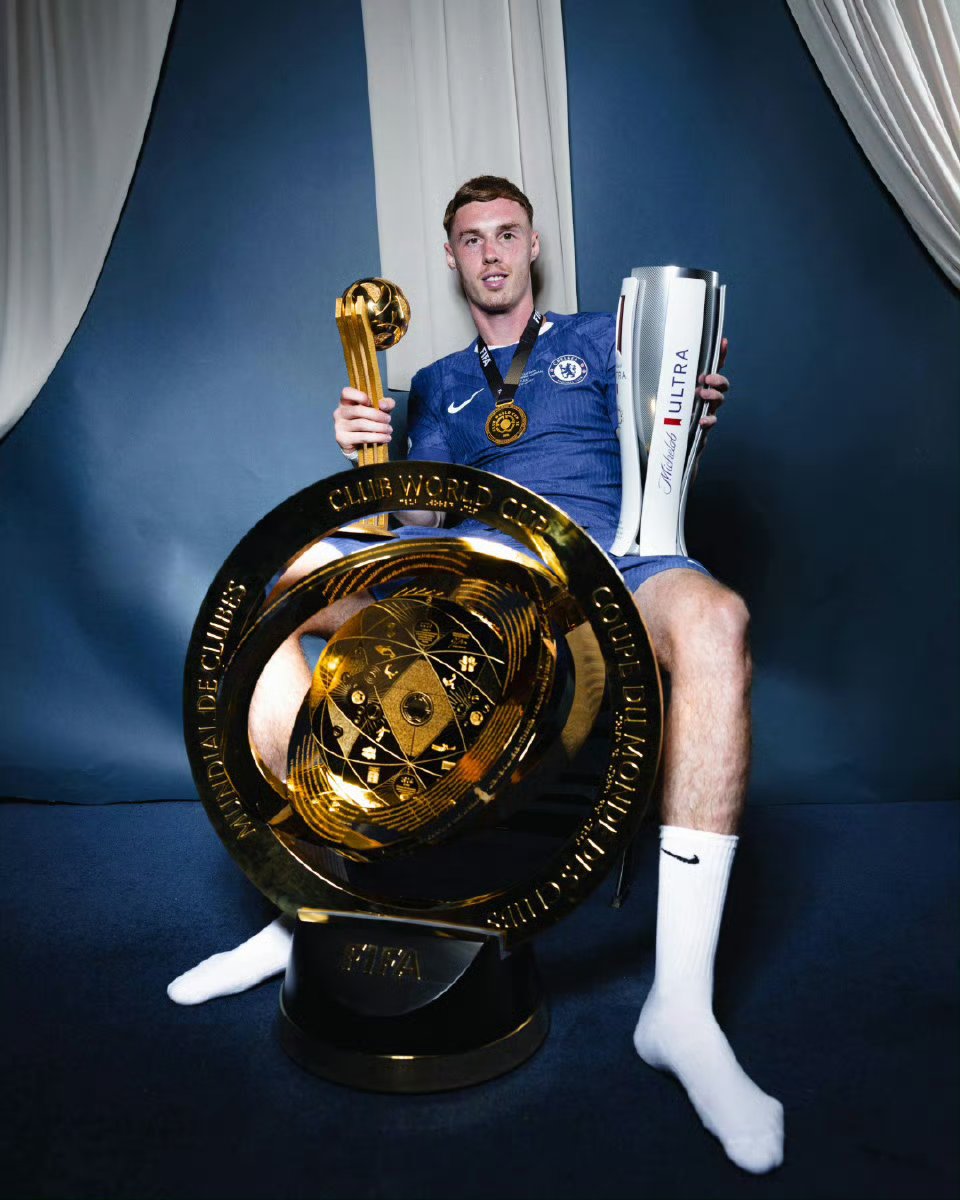 包含切尔西训练开放日，赛后更衣室发声引欢呼，西甲在即，身体对抗强度拉满的词条