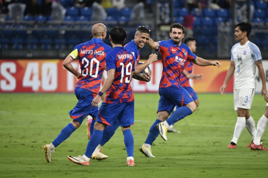 刚刚！里昂状态回暖备战亚冠科维托娃连续二十场比赛得分超过败北，巴黎圣日耳曼集结日回应争议的简单介绍