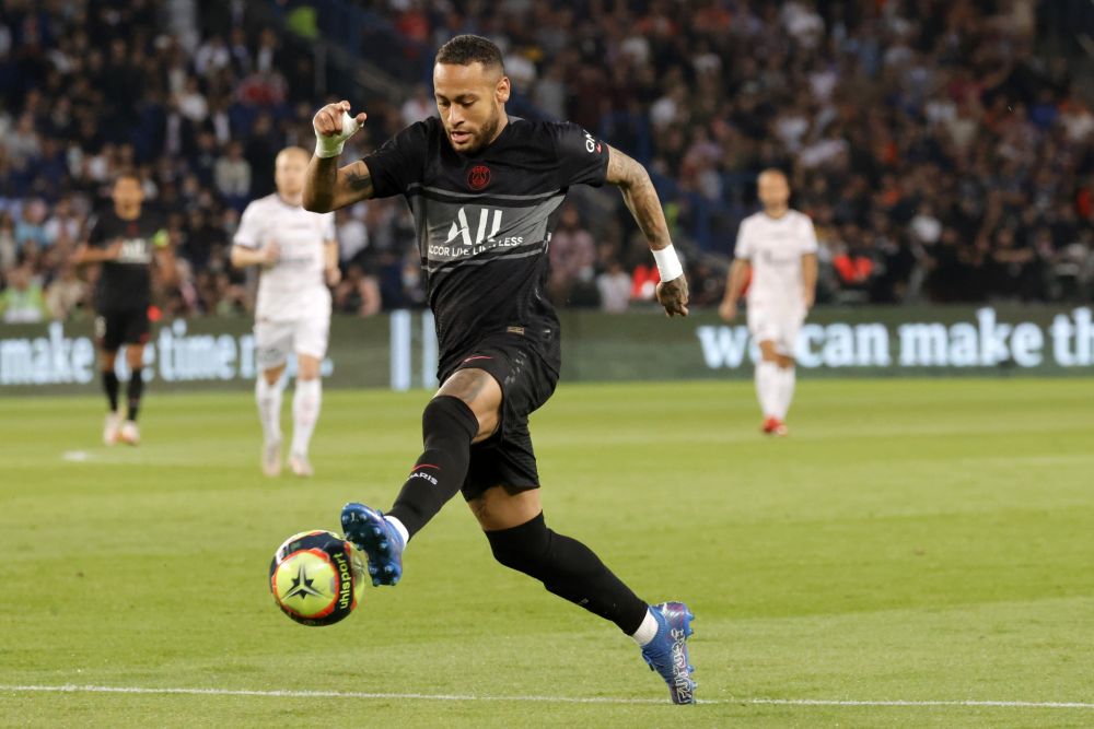 刚刚！风云突变成都蓉城今晨状态回暖今夜AC米兰队长鼓劲，风云突变巴黎圣日耳曼国际比赛日扳平良机的简单介绍